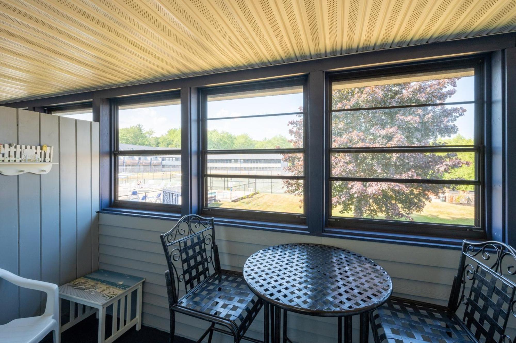 Nautical Mile Resort 웰즈 외부 사진